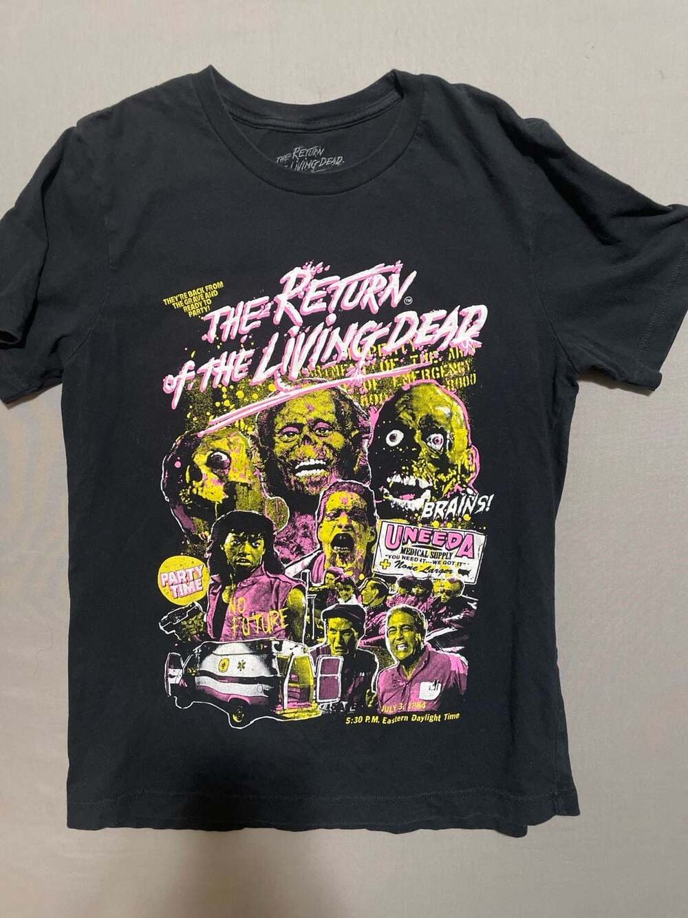 Terror Threads The Return of the Living Dead Size Medium T-Shirt Black